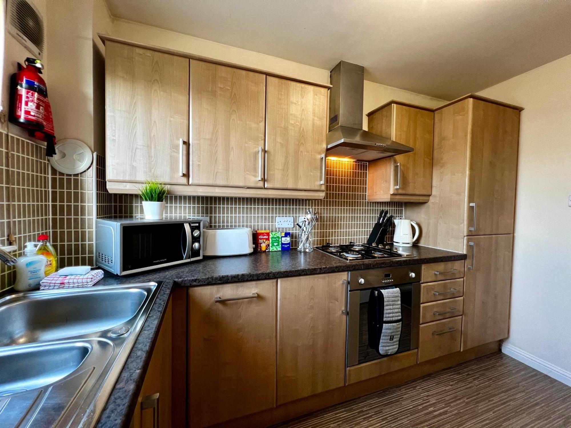 Stylish Modern Flat With Juliet Balcony & Parking Lägenhet Glasgow Exteriör bild