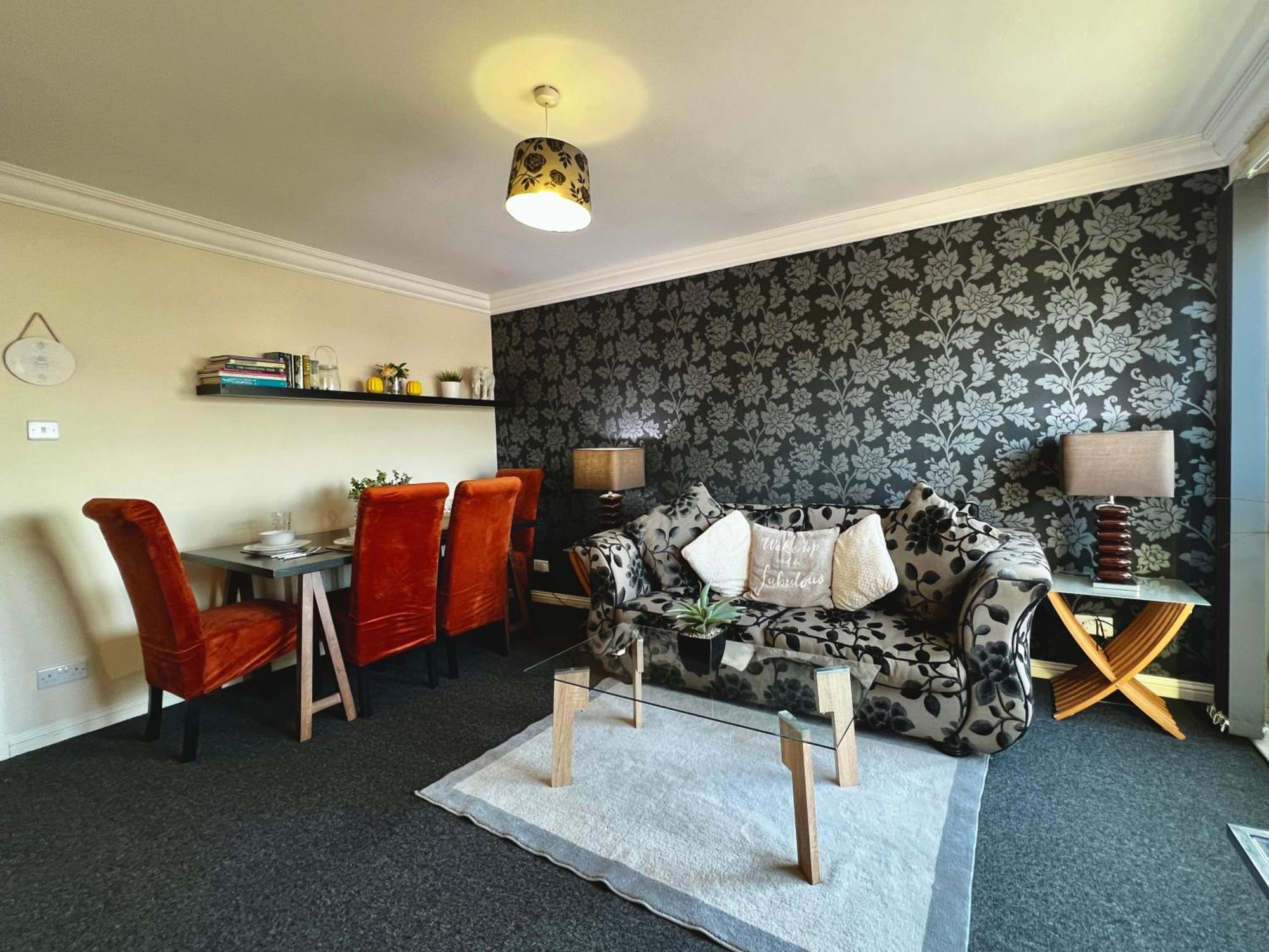 Stylish Modern Flat With Juliet Balcony & Parking Lägenhet Glasgow Exteriör bild